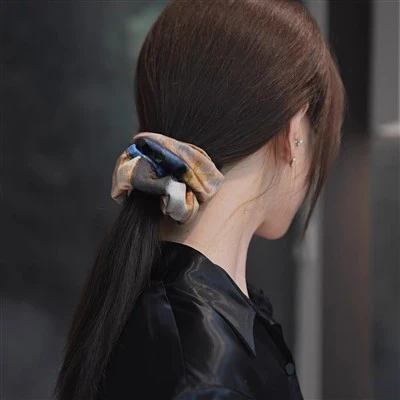 Priontáil Dhigiteach Scrunchies Gruaige Silk Mulberry 19mm Do Chailíní